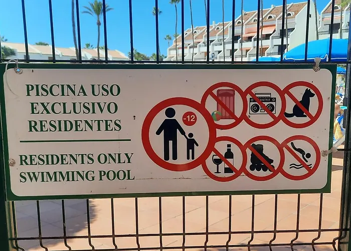 Ziocarlo/las Americas Apartahotel